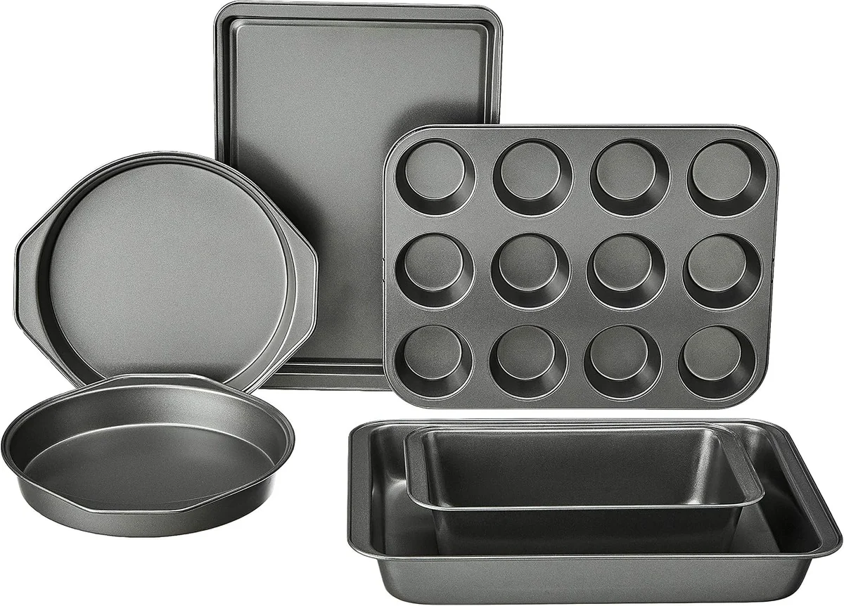 Nonstick Bakeware Set, Six Pieces